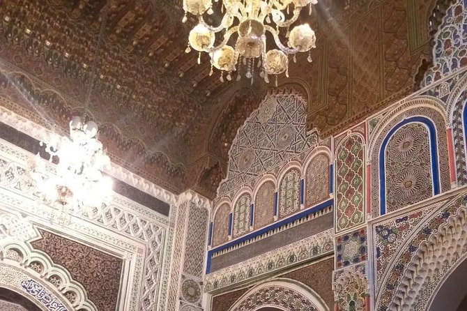 A Unique Experience In Fez With A Guide And A Driver (Full Day) - Discovering Off-the-Beaten-Places