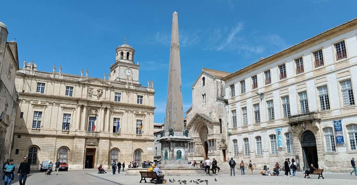 Aix-en-Provence: Arles, Baux, & Saint-Rémy-de-Provence Tour - Hilltop Village of Les Baux