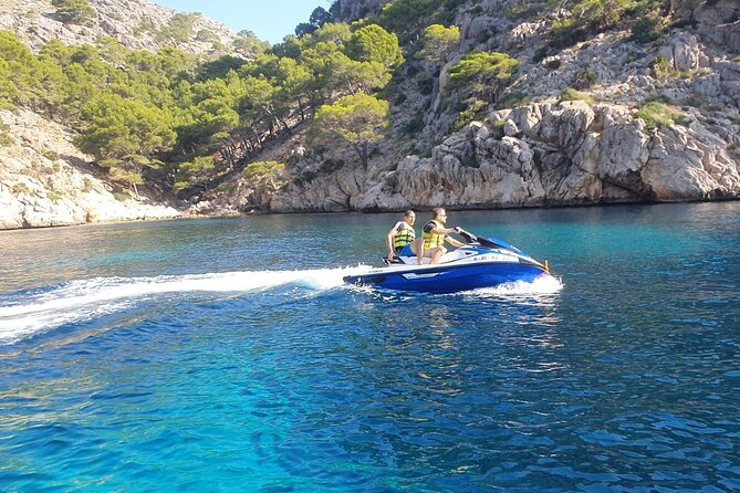 Alcudia Jets Tour 30min - Duration and Supervision