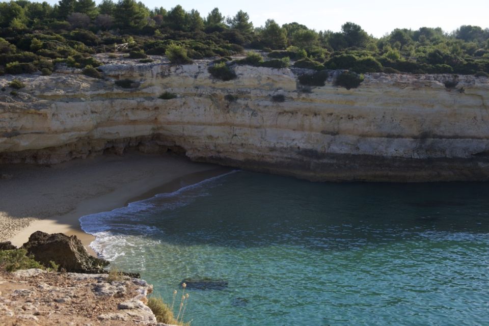 Algarve : Rocky Coast and Hinterland in a Volvo XC90 SUV - Lunch in Sao Bartolomeu