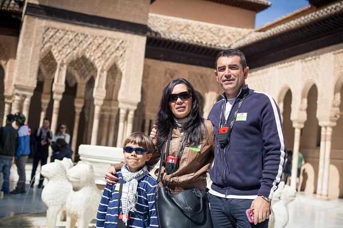 Alhambra and Nasrid Palaces: Private Tour Through the Senses - Quick Access to Alhambra