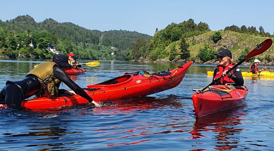 Alversund: 2-Day Basic Sea Kayaking Course for Beginners - Wet Card Certification