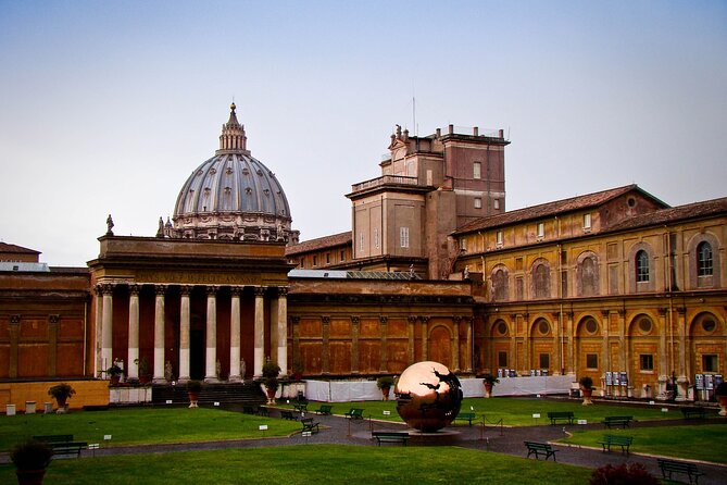 Amazing Full Guided Tour of the Vatican - Licensed Tour Guide