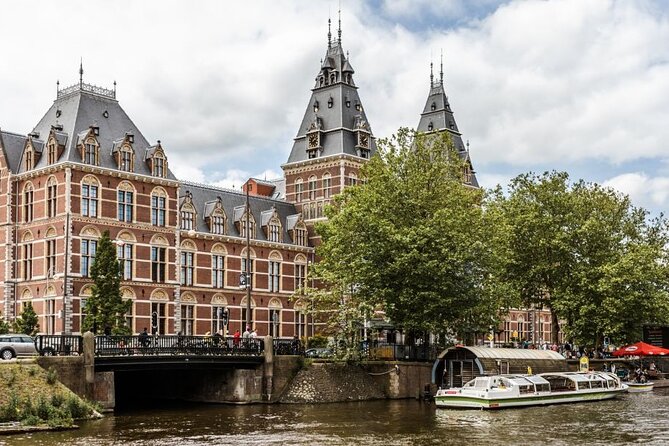 Amsterdam Private Bespoke Walking Tour With Local - Passionate Local Guide