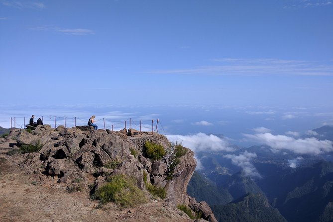 Arieiro Peak, Santo Da Serra and Cristo Rei 4x4 Experience - Panoramic Views