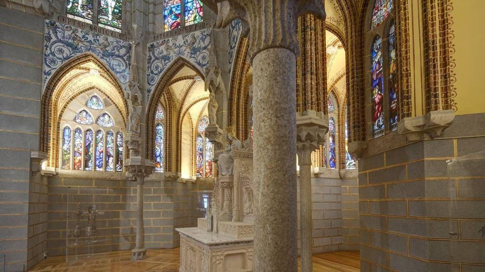 Astorga Episcopal Palace Ticket & In-App Audio Tour (ENG) - Tour Flexibility and Convenience