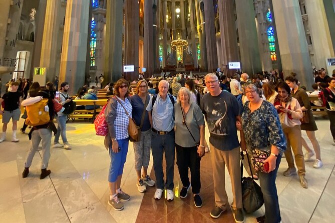 Barcelona City Tour Sagrada Family, Park Güell, Pedrera STL Tickets - Sagrada Familia Visit