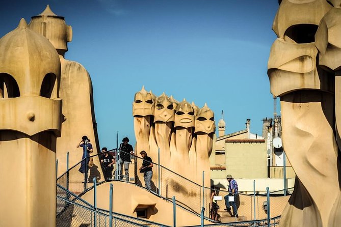 Barcelona Highlights & Sagrada Familia Skip-the-Line Private Tour - Tour Details