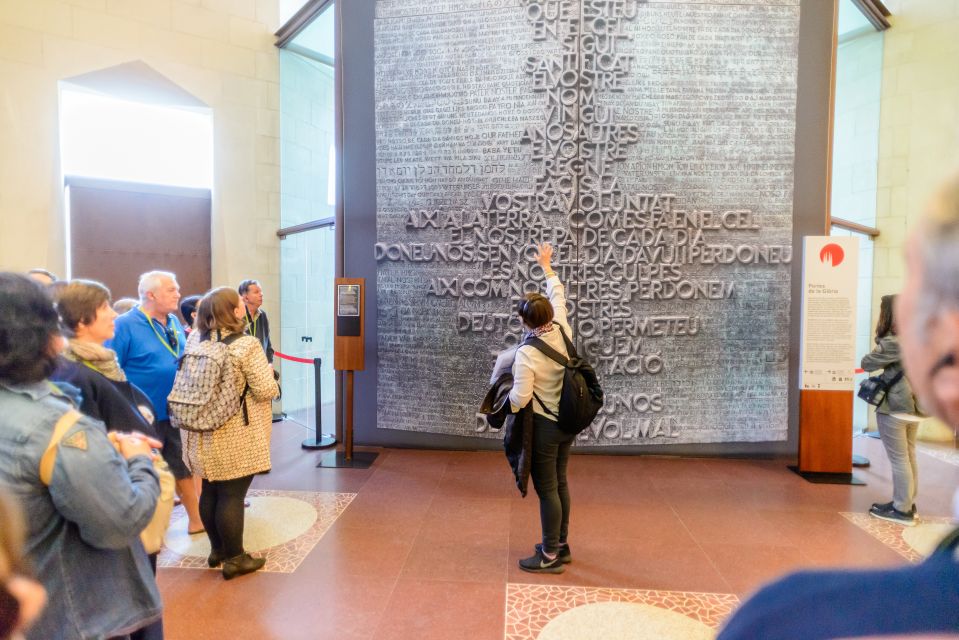 Barcelona: Sagrada Familia Fast-Track Guided Tour - Dedication to Saints and Anecdotes