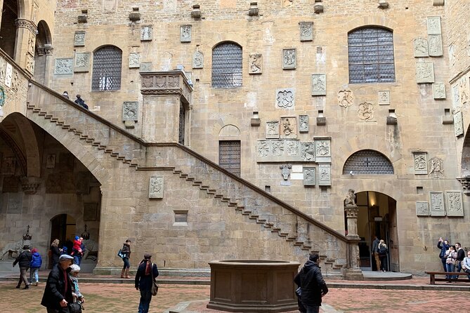 BARGELLO Private Tour in Florence - Historic Palace of Bargello