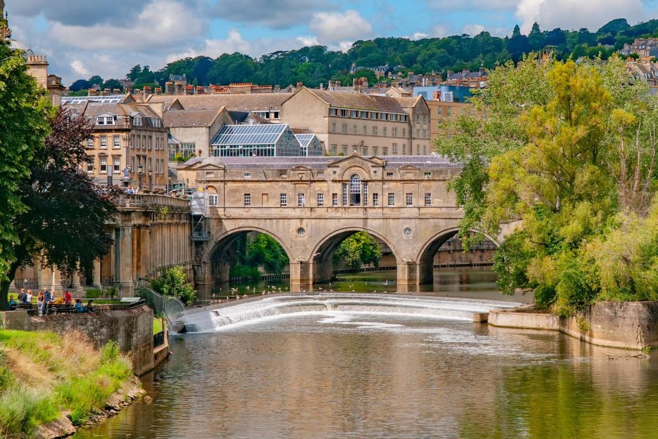 Bath: Fun Puzzle Treasure Hunt to a Pub! + Team Racing! - Frequently Asked Questions