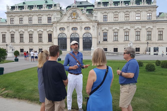 Belvedere Palace 2.5-Hour Private History Tour in Vienna: World-Class Art in an Aristocratic Utopia - Accessibility and Transportation Considerations