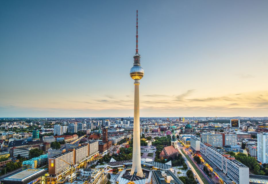 Berlin: Mitte Culinary Food Tour - Private Group Options