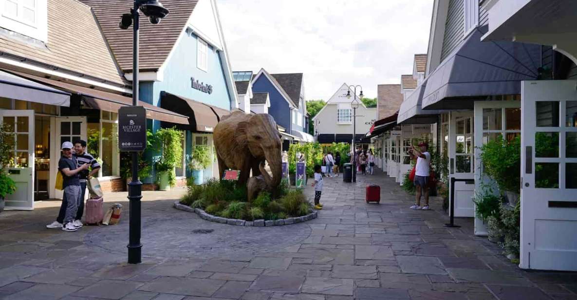 Bicester Village Retail Adventure: Private Half-Day Tour - Booking and Cancellation