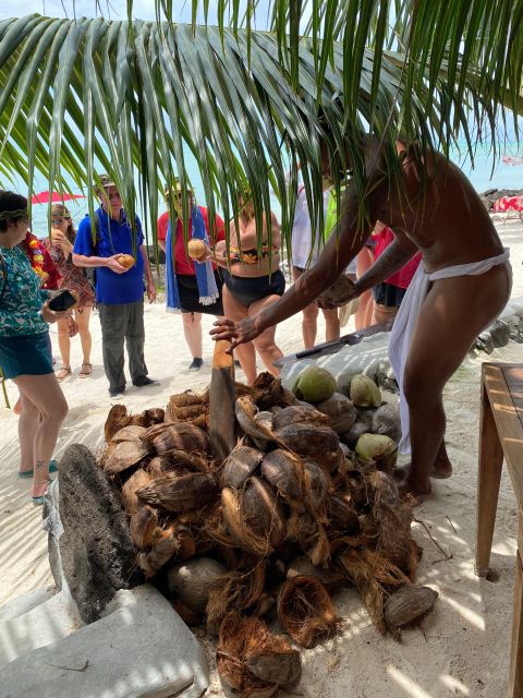 Bora-Bora: Snorkeling Spot and Tahitian Oven at Matira Beach - Dance Show Highlight