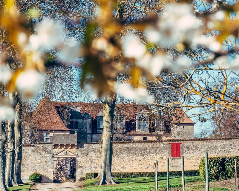 Bordeaux: Vineyard off the Beaten Track With Wine Tasting - Departure and Return Location