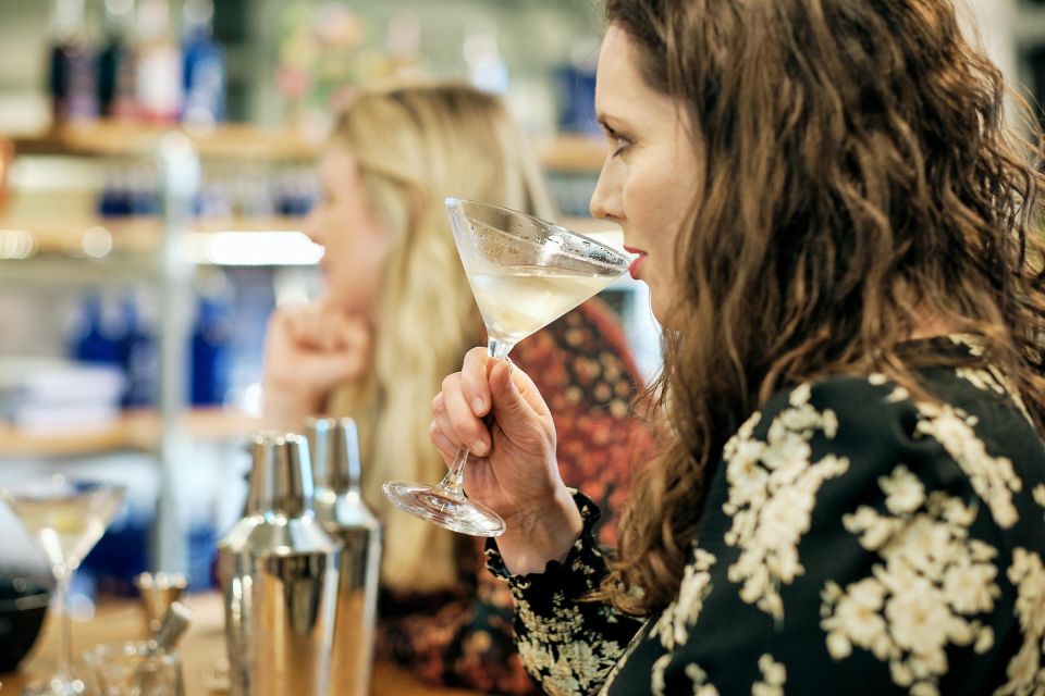 Bristol: 6 Oclock Gin Cocktail Masterclass at The Glassboat - Expert Guidance and Tuition