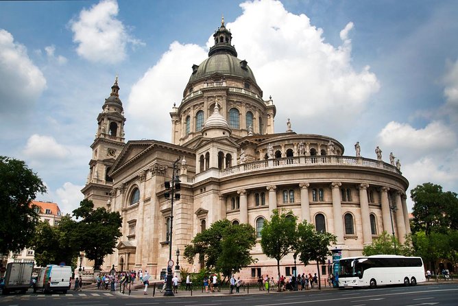 Budapest: Saint Stephens Basilica Tour - Tour Inclusions