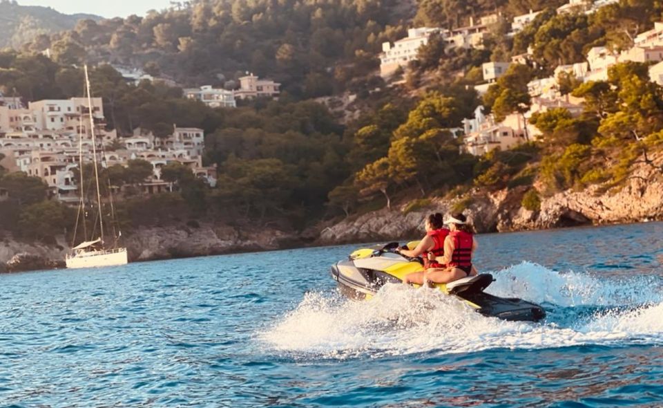 Cala Millor: Jetski Tour of Sea Lion Cave or Caves of Artà - Included in the Jetski Tour