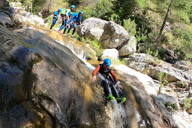 Canyoning Adventure Rio Verde in Granada - Cancellation Policy