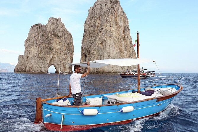 Capri, Enjoy the Sweet Life by Boat for 4 Unforgettable Hours! - Discovering the Blue Grotto