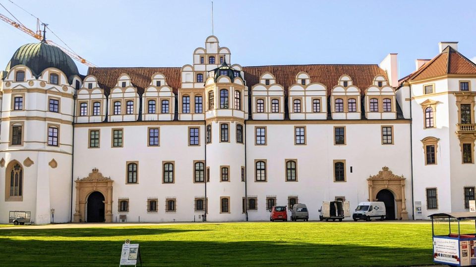 Celle: Romantic Old Town Self-guided Discovery Tour - Historic Attractions