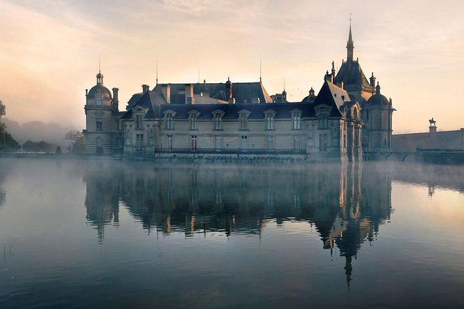 Château De Chantilly Tour From Paris Including the Great Stables of the Prince De Condé and a Renaissance-Style Meal - Pickup and Arrival Details