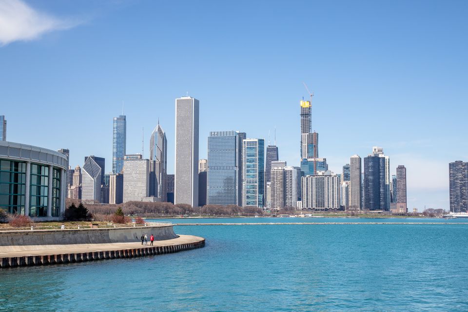 Chicago TV & Movie Locations Walking Tour - Iconic Landmarks