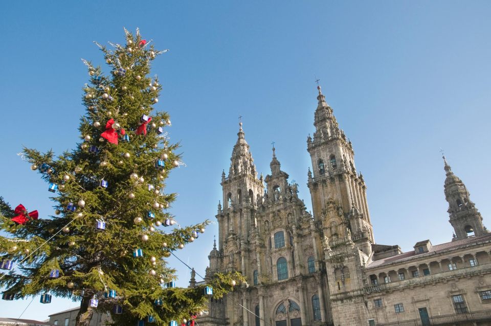 Christmas Enchantment: Walking Tour in Compostela - Booking and Cancellation Information