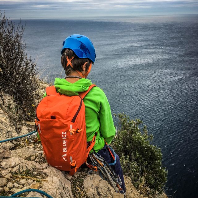 Climbing Discovery Session in the Calanques Near Marseille - Climbing Equipment