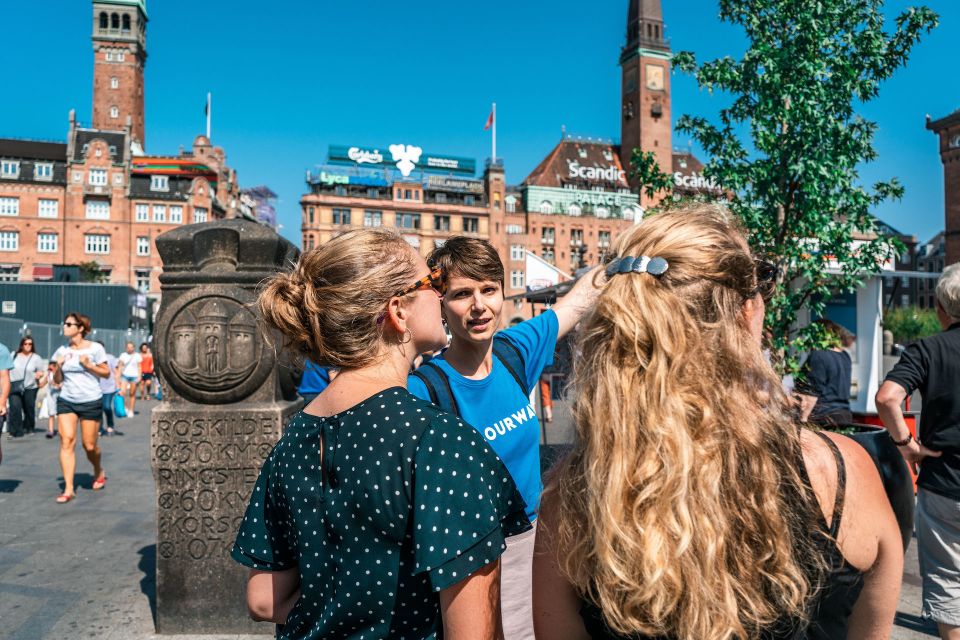 Copenhagen: Old Town Guided Walking Tour - Language Options