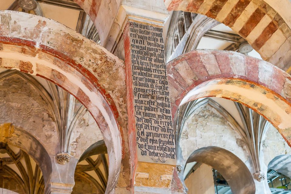 Córdoba: Skip-the-Ticket-Line Mosque-Cathedral Guided Tour - Exploring the Courtyard