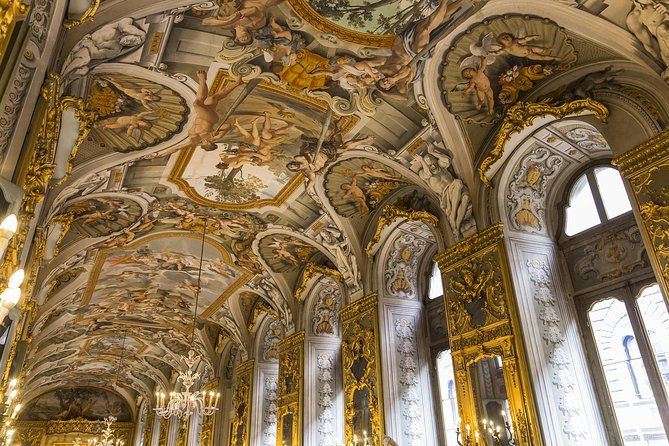 Doria Pamphilj Gallery Reserved Entrance - Accessibility and Transportation