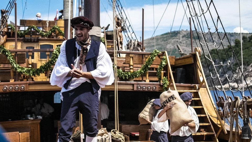 Dubrovnik: Galleon Cruise With a Live Show & Drink at Sunset - Customer Feedback and Ratings