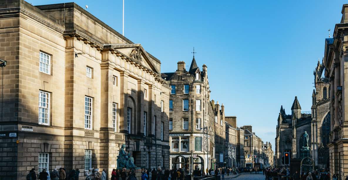 Edinburgh: 3-Hour Guided Walking Tour - Visiting Picturesque Grassmarket and Jolly Judge