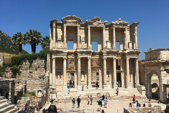 Ephesus Tour From Kusadasi With Lunch - Experiencing Turkish Cuisine