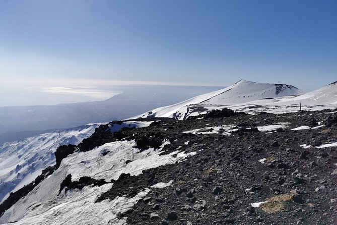 Etna: Winter Excursion to 3,000m - Ascending Etnas Slopes