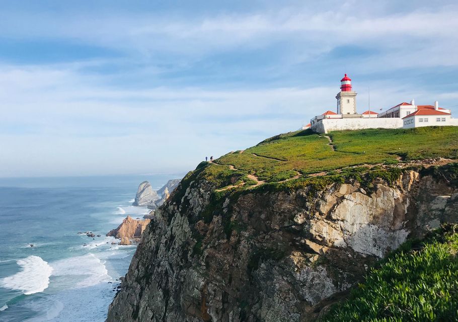 Exclusive Tour by Car Sintra-Pena Palace, Cape Roca, Cascais - Witnessing Cabo Da Roca