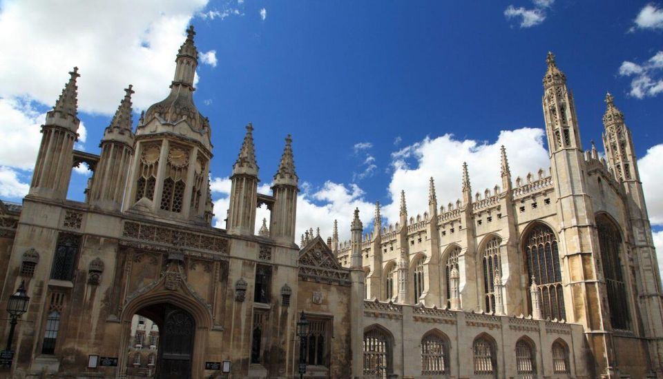 Explore Cambridge With Family – Walking Tour - Fitzwilliam Museum Heritage