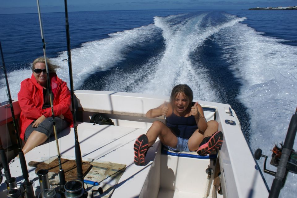 Fishing in the Azores - Languages Supported