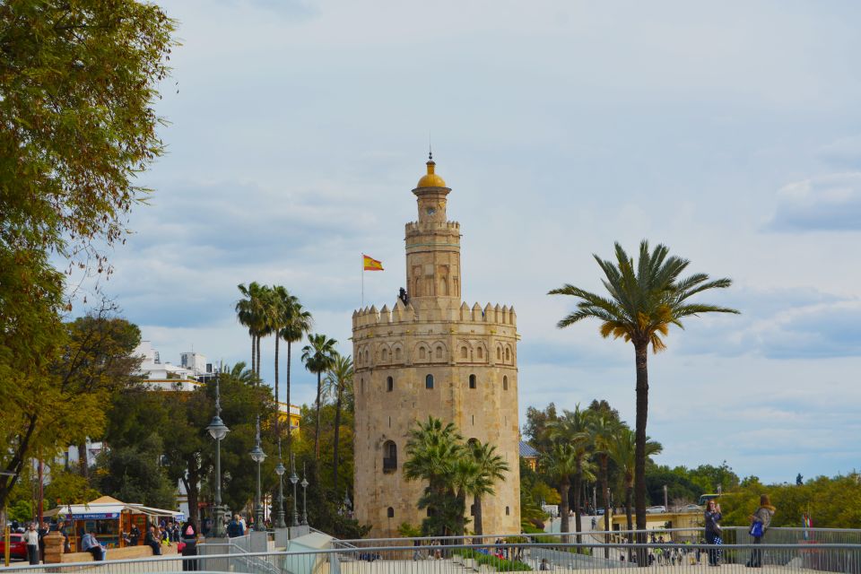 From Algarve: Private Seville Day Trip With Transfer - Charming Courtyards