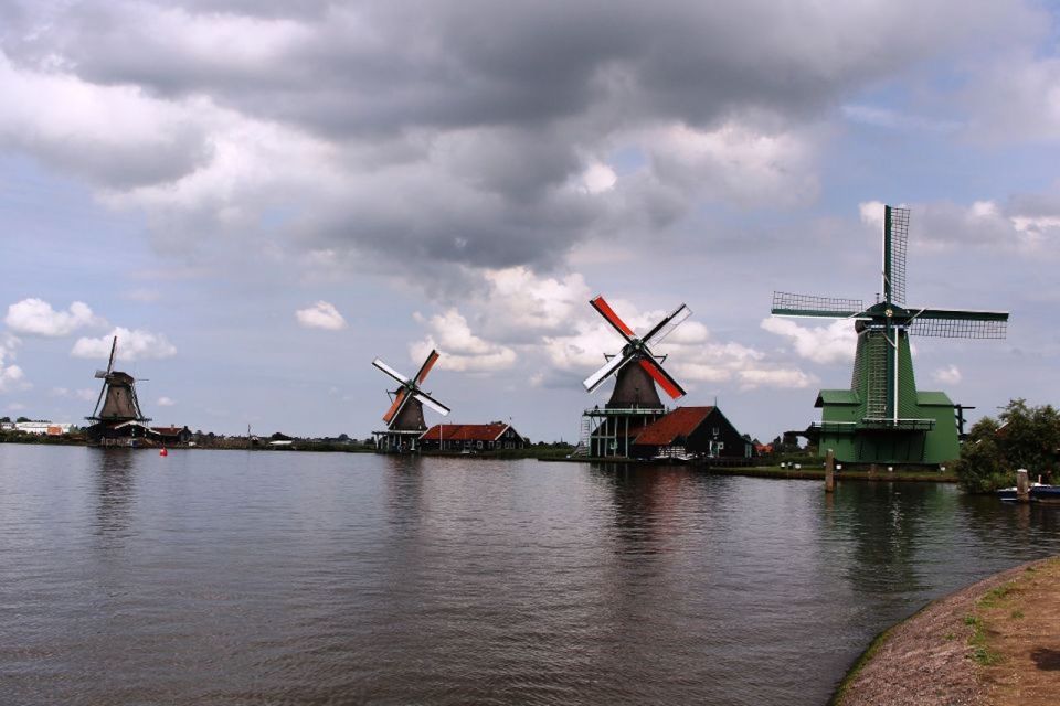 From Amsterdam: Private Windmills and Keukenhof Tour - Cancellation and Reservations