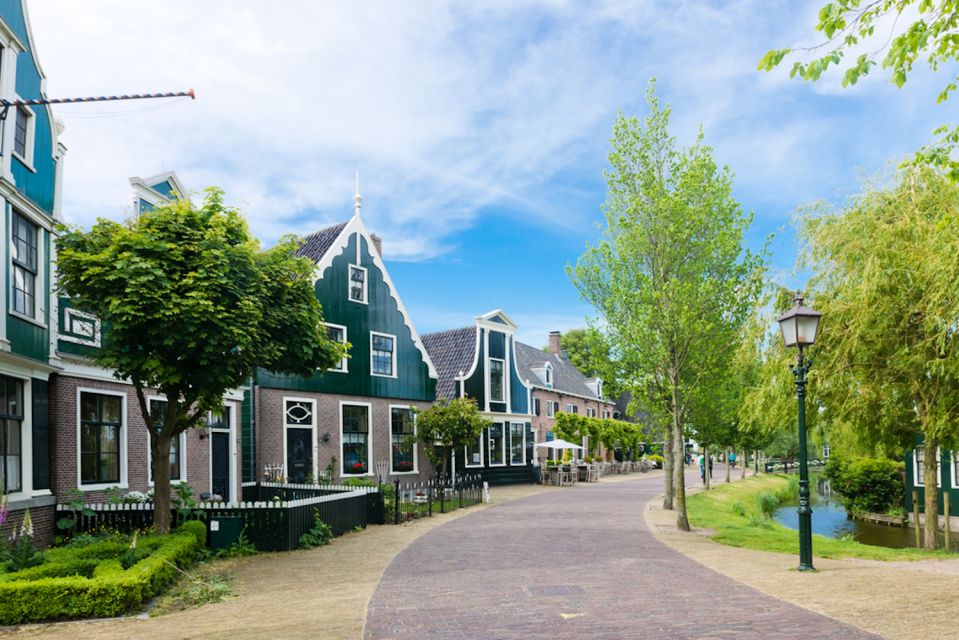 From Amsterdam: Windmills of Zaanse Schans Tour in Spanish - Customer Ratings and Feedback