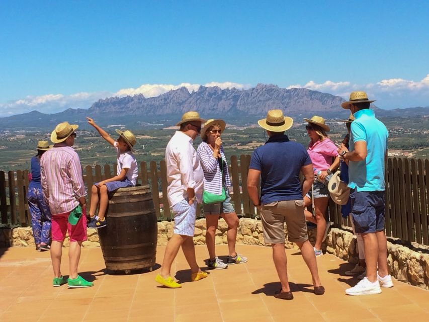 From Barcelona: Montserrat Lunch & Wine Tasting in Vineyard - Tasting of Reserva Sparkling Wines