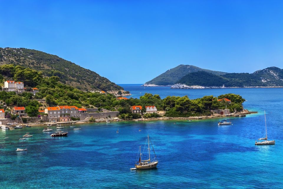 From Dubrovnik: Elaphite Islands Day Trip With Lunch - Meal Options and Beverages