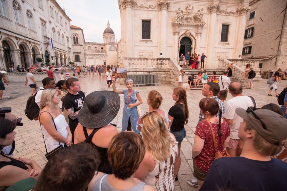 From Dubrovnik: Game of Thrones Walking Tour and Cruise - Meeting Point and Dress Code