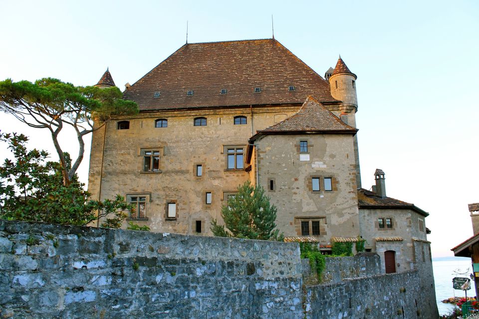 From Geneva: Yvoire Castle & Lake Geneva Cruise - Getting to Yvoire