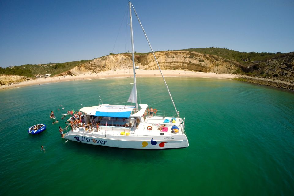 From Lagos: Algarve Golden Coast Cruise - Minimum and Maximum Passengers