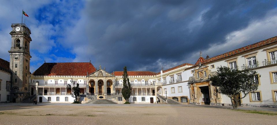 From Lisbon: Private Transfer to Porto With City Stops - Exploring Aveiro