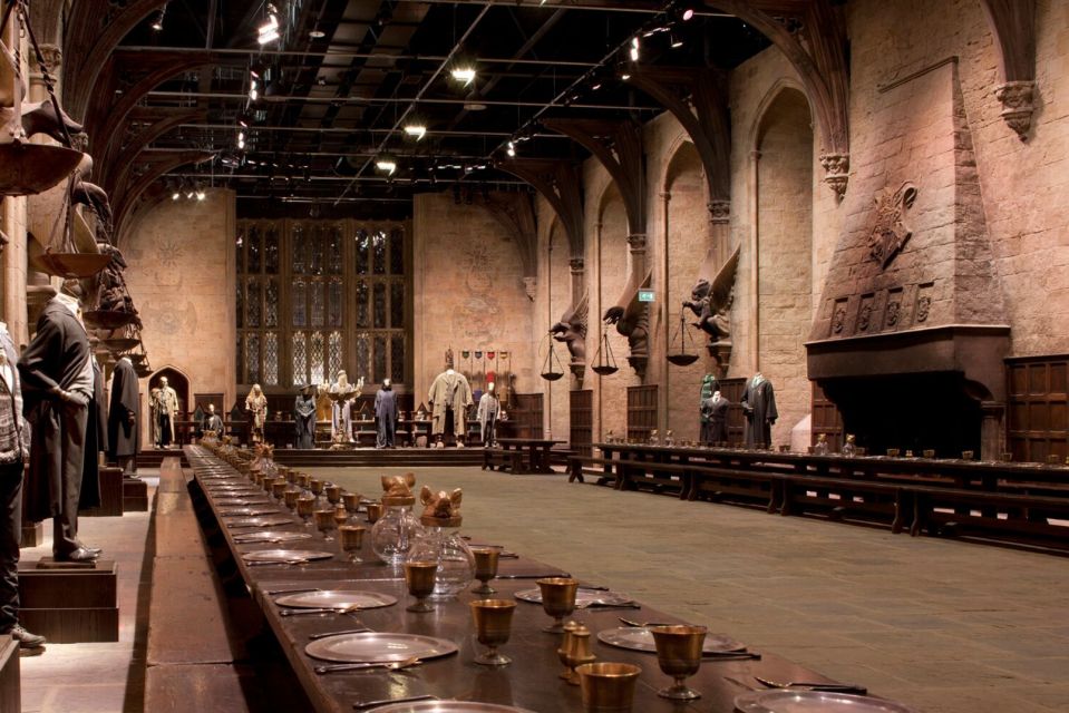 From London: Day Trip to Harry Potter Studios and Oxford - Visiting College Buildings